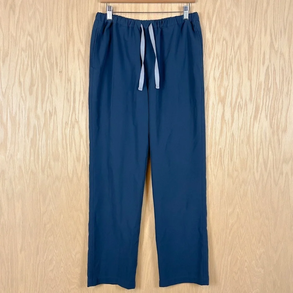 NEW FIGS Basic Pisco Scrub Pants Navy